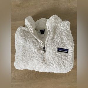 Patagonia fleece sweater